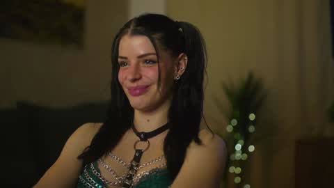 Stella online show from January 17, 6:26 am