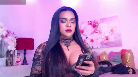 CALL ME STELLA online show from February 9, 7:04 am