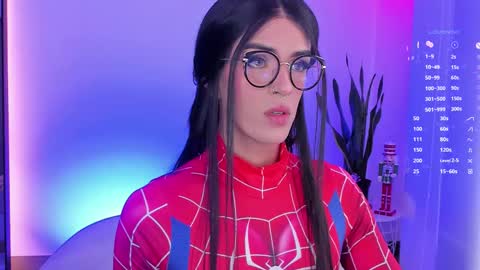     online show from December 18, 1:49 pm