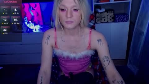 succubu_ss online show from March 11, 4:38 am