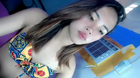 sweet_cassy12 online show from May 2, 8:41 am