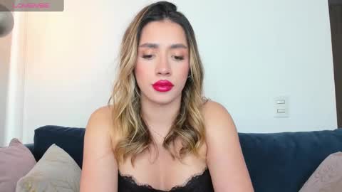 Camila online show from February 8, 6:01 pm