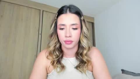 Camila online show from February 28, 7:46 pm