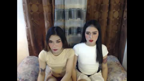 Snapshot of sweetkylecum chatting on December 21, 2:26 pm sweetkylecum online show from December 21, 2:26 pm