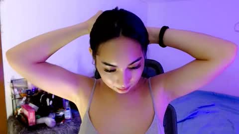 Lilly online show from November 14, 2:30 am