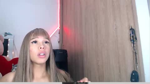 sweetmagic6 online show from March 15, 10:51 am