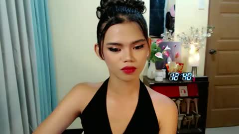 Megan online show from May 6, 4:41 am