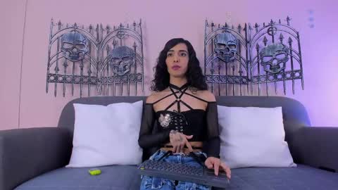 Tahra  online show from May 28, 10:19 pm