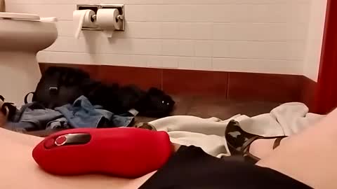 Riotstarter187 online show from September 12, 11:50 am