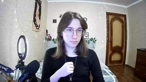 Milena Kuprianova online show from February 11, 10:15 am