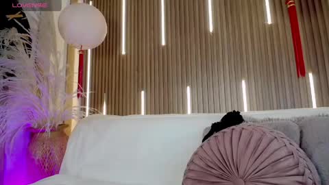 Sofia online show from April 17, 8:54 pm