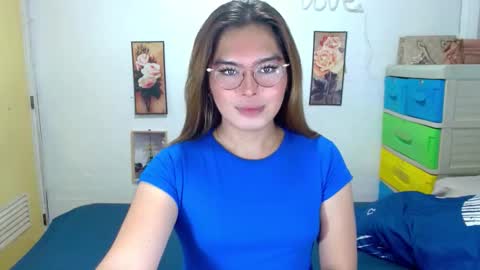 tgirlselena online show from November 5, 10:59 am