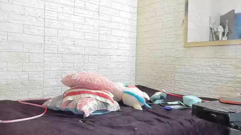 Thalia   online show from October 18, 8:56 pm