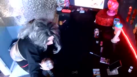 theshowgirl online show from May 16, 5:01 pm