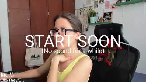 Nicole   TheyElleElu online show from December 1, 1:24 pm