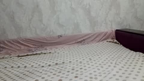 Lina online show from November 29, 4:42 pm