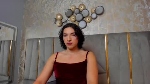   online show from January 7, 11:54 am