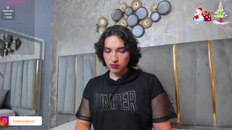   online show from January 11, 11:45 am