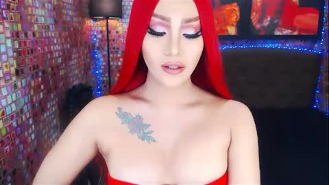 Snapshot of transplayfullolivia chatting on February 16, 1:16 am KYLIE BELLA TS online show from February 16, 1:16 am