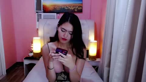 trexie online show from March 1, 12:23 pm