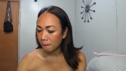 Snapshot of ts_dawnna19 chatting on January 6, 7:24 pm ts_dawnna19 online show from January 6, 7:24 pm