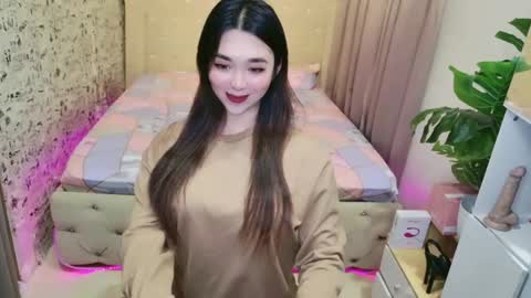 ts_yoshi_ online show from February 28, 6:58 pm