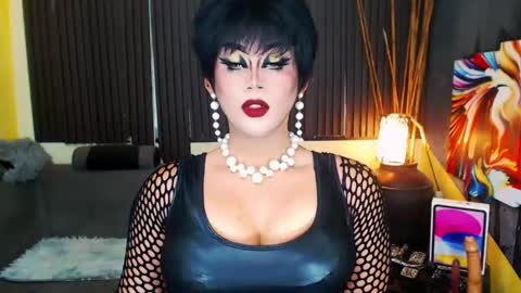 Nicoleeee online show from April 29, 8:08 am