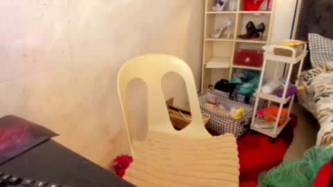 Frankie online show from February 19, 2:33 am