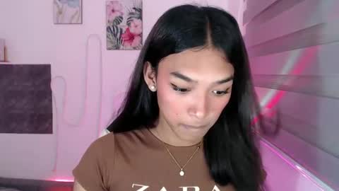 Ms. Criza online show from September 24, 1:50 pm