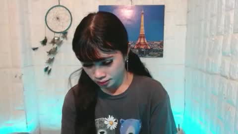 Shirley online show from April 23, 9:50 pm