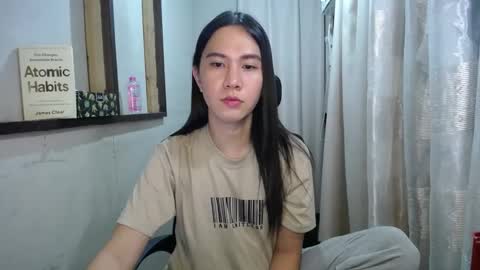 Erika online show from February 13, 2:09 pm