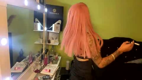 Valen online show from January 16, 5:27 am