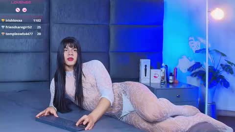 valentino moon online show from February 28, 1:12 am