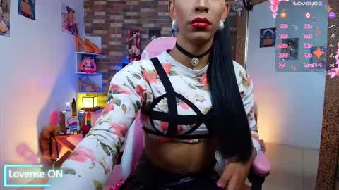 ...VALERIA DIR... online show from September 17, 3:00 am
