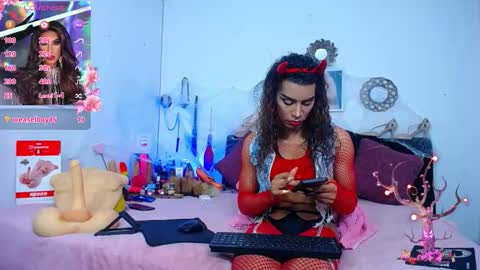 ...VALERIA DIR... online show from October 20, 8:56 pm