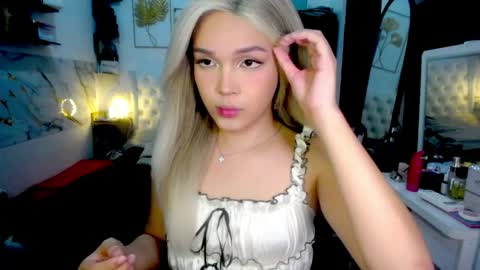 VALERIA online show from May 4, 11:37 am