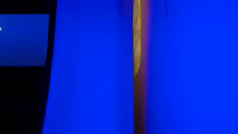 valetv2222 online show from November 6, 12:43 am