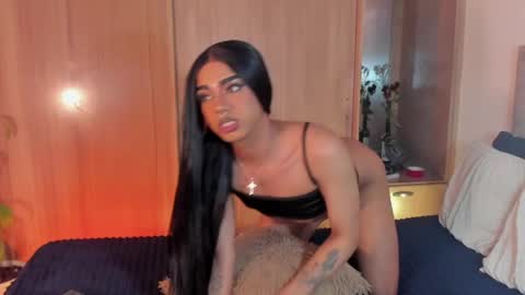 Cinnamon  online show from March 30, 6:31 pm