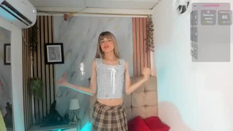 vanessa_jenner online show from May 21, 10:39 pm