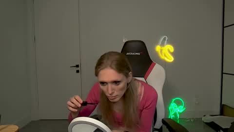 VelvetTGirl online show from February 26, 3:11 am