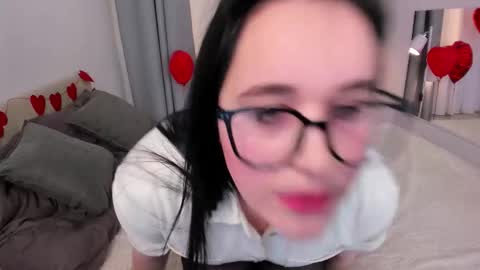 Villanelle online show from February 15, 8:29 pm