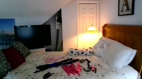 violetann93 online show from March 12, 3:06 pm