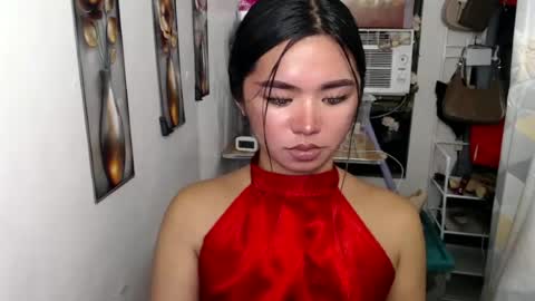 voganmarie online show from July 6, 5:15 pm