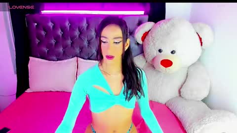 Maria Juliana online show from December 21, 9:23 am