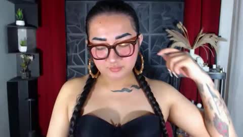 Nira   NOT INTO CHEAP GUYS  online show from October 9, 1:23 pm