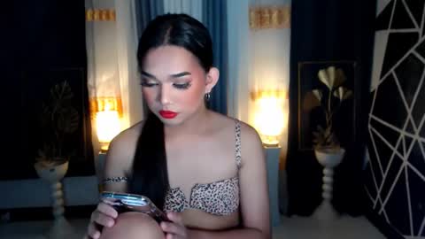 Candy Lily online show from December 14, 8:52 pm