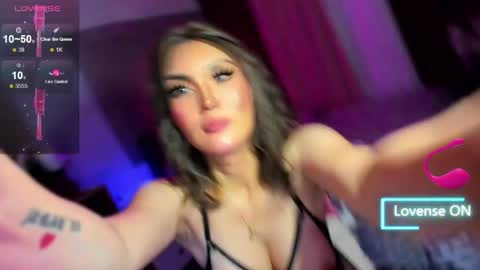 preciousxoxo  online show from April 13, 9:35 am