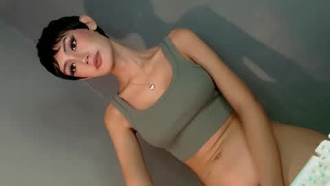 JACKY DELOS SANTOS online show from February 26, 12:36 pm