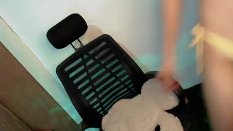 xxcandy lust online show from February 8, 11:33 am