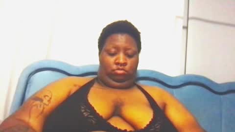 Monique Starr online show from May 9, 3:58 am